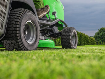 Outdoor Power Equipment Riding Lawn Mower Tractor